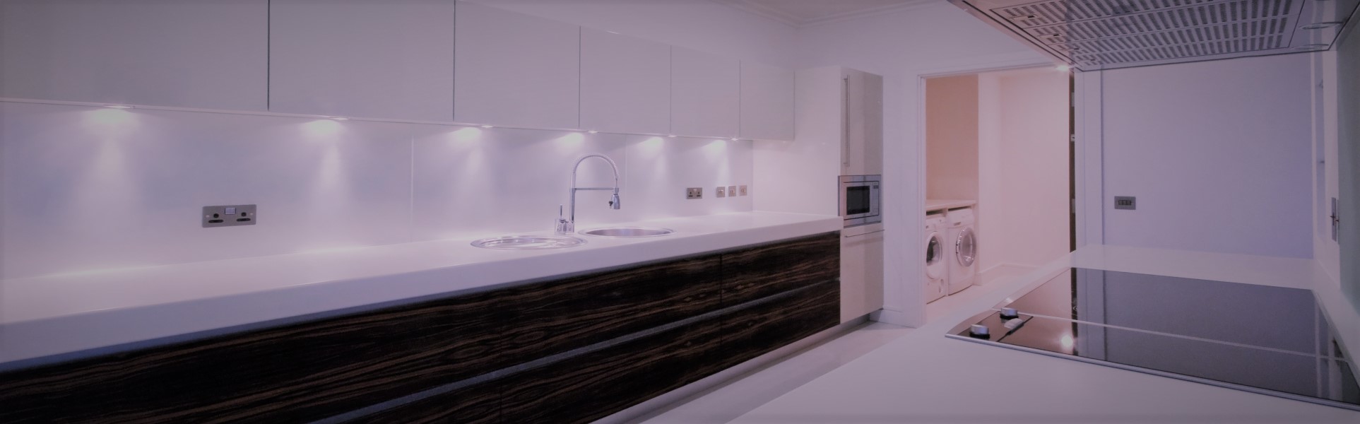 Slider, Glass Splashbacks Installed in Upper Edmonton | Kitchen & Bathroom Styles